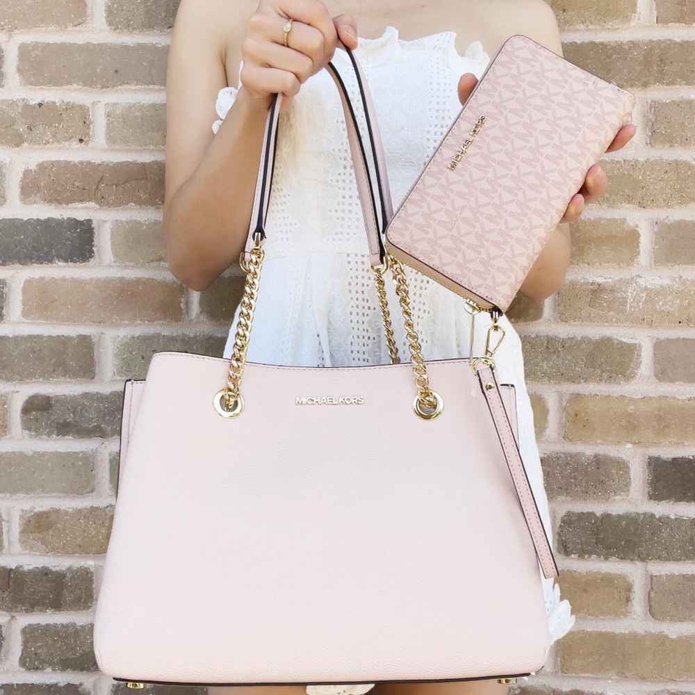 Bundle💕NWT Michael Kor Handbag &Wristlet - Picture 2 of 11